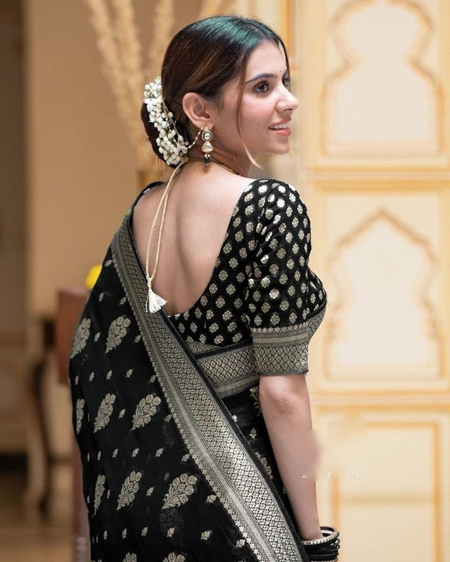 Malishka Cotton Silk Jacquard Rich Pallu Saree With Blouse Piece - Black - Distacart