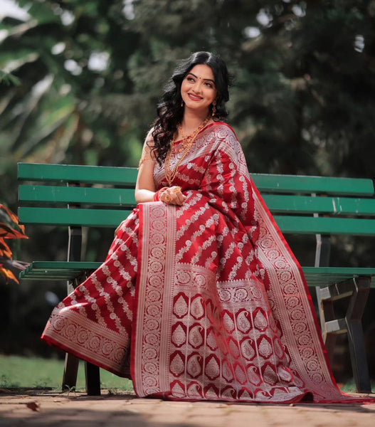 Malishka lichi Silk Jacquard Saree With Blouse Piece - Red - Distacart