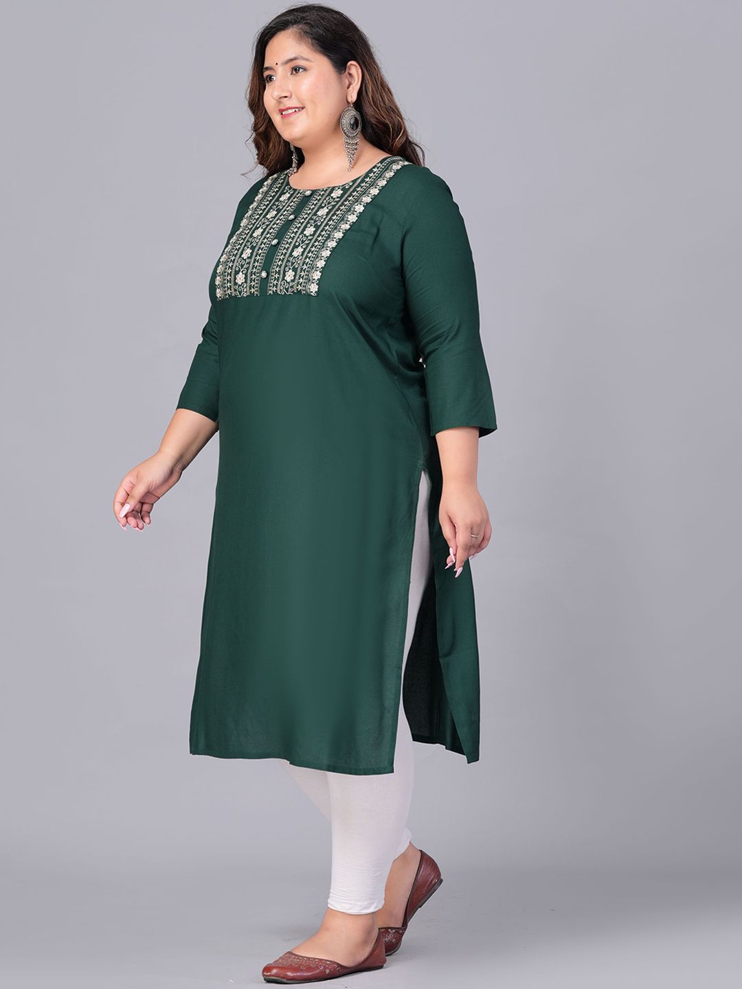 Sztori Women Thread Work Kurta