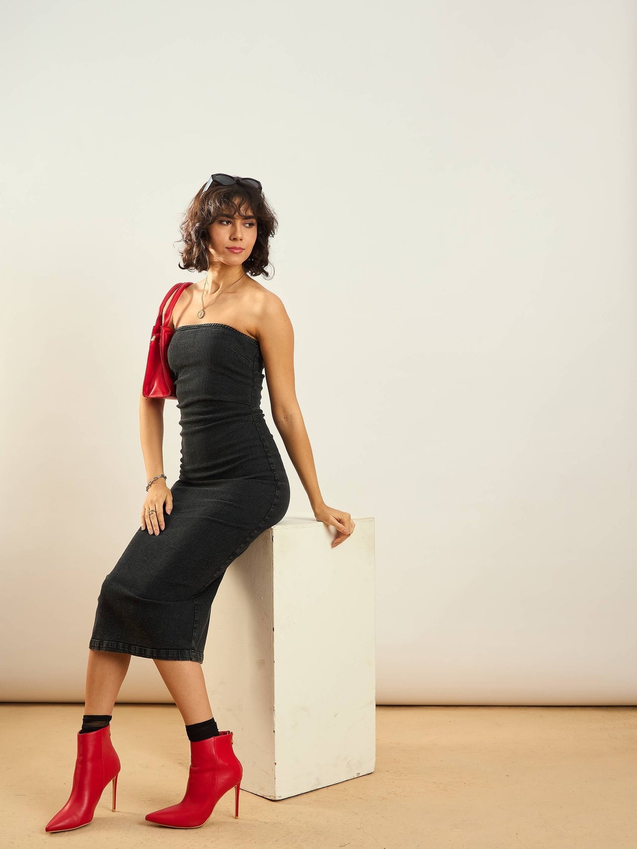 Buy Lyush Women Black Washed Denim Tube Dress Online At Low