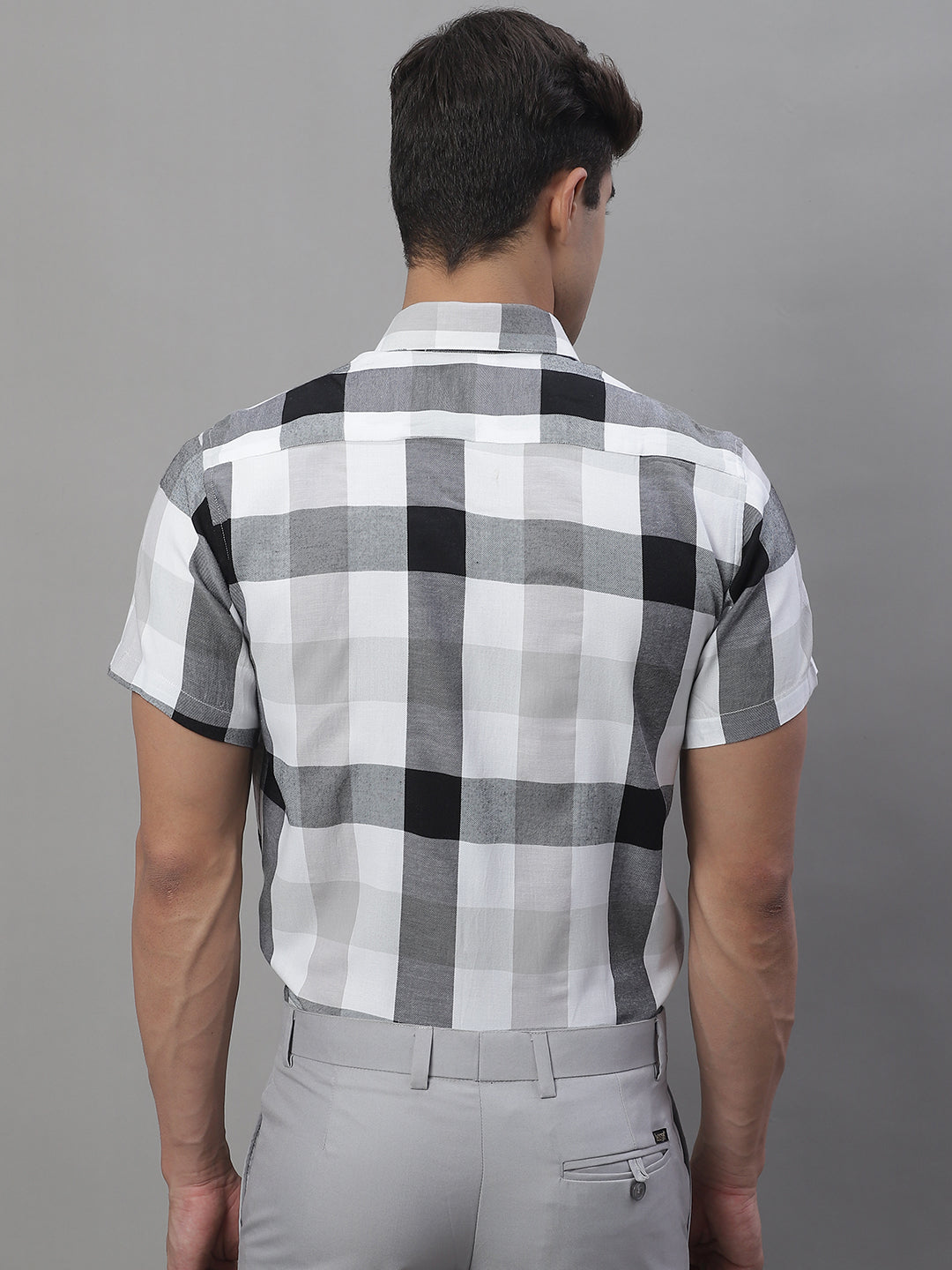 Jainish Men's Pure Cotton Checked Formal Shirts - Black - Distacart