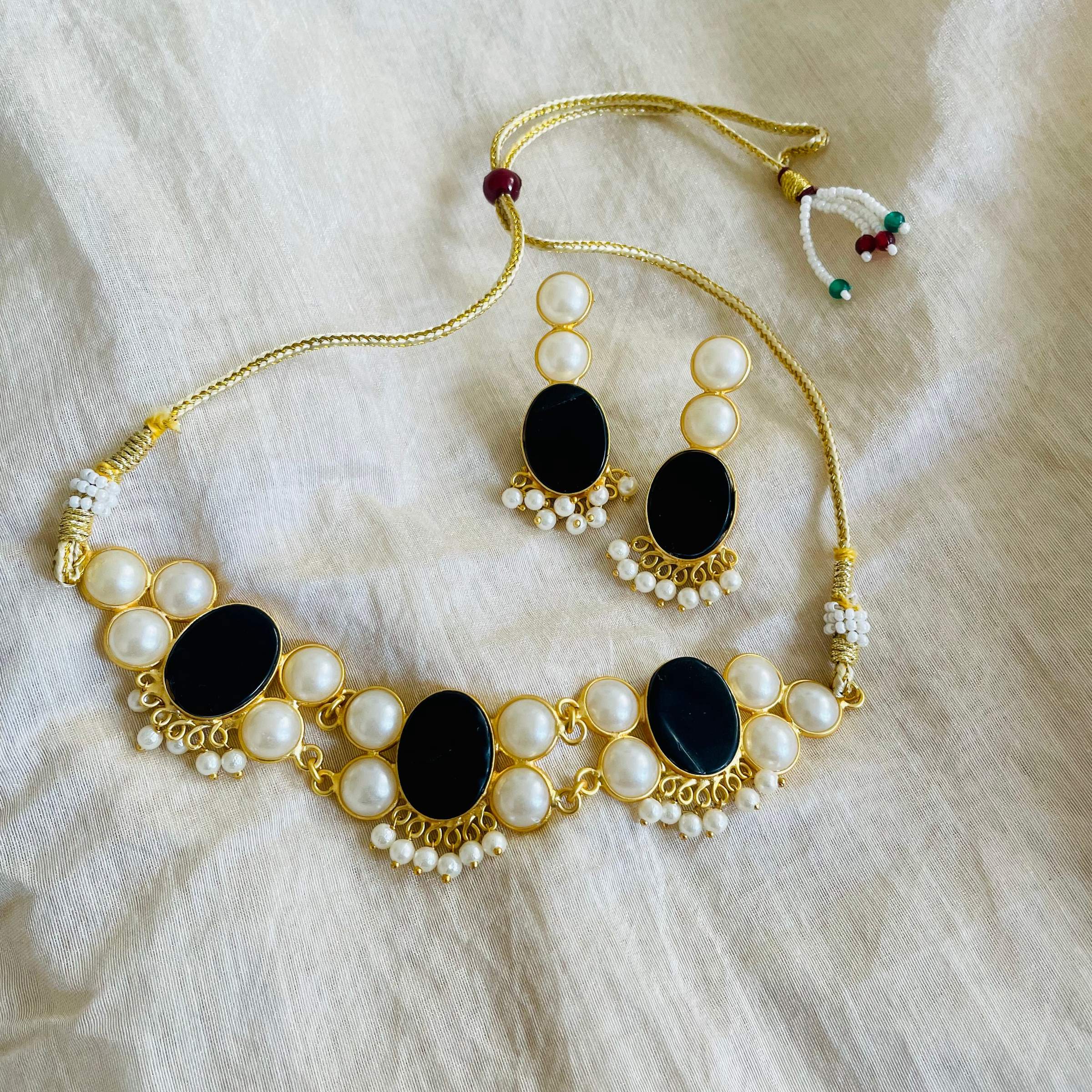 Black Druzzy Stone Necklace Set By House of Ree - Distacart