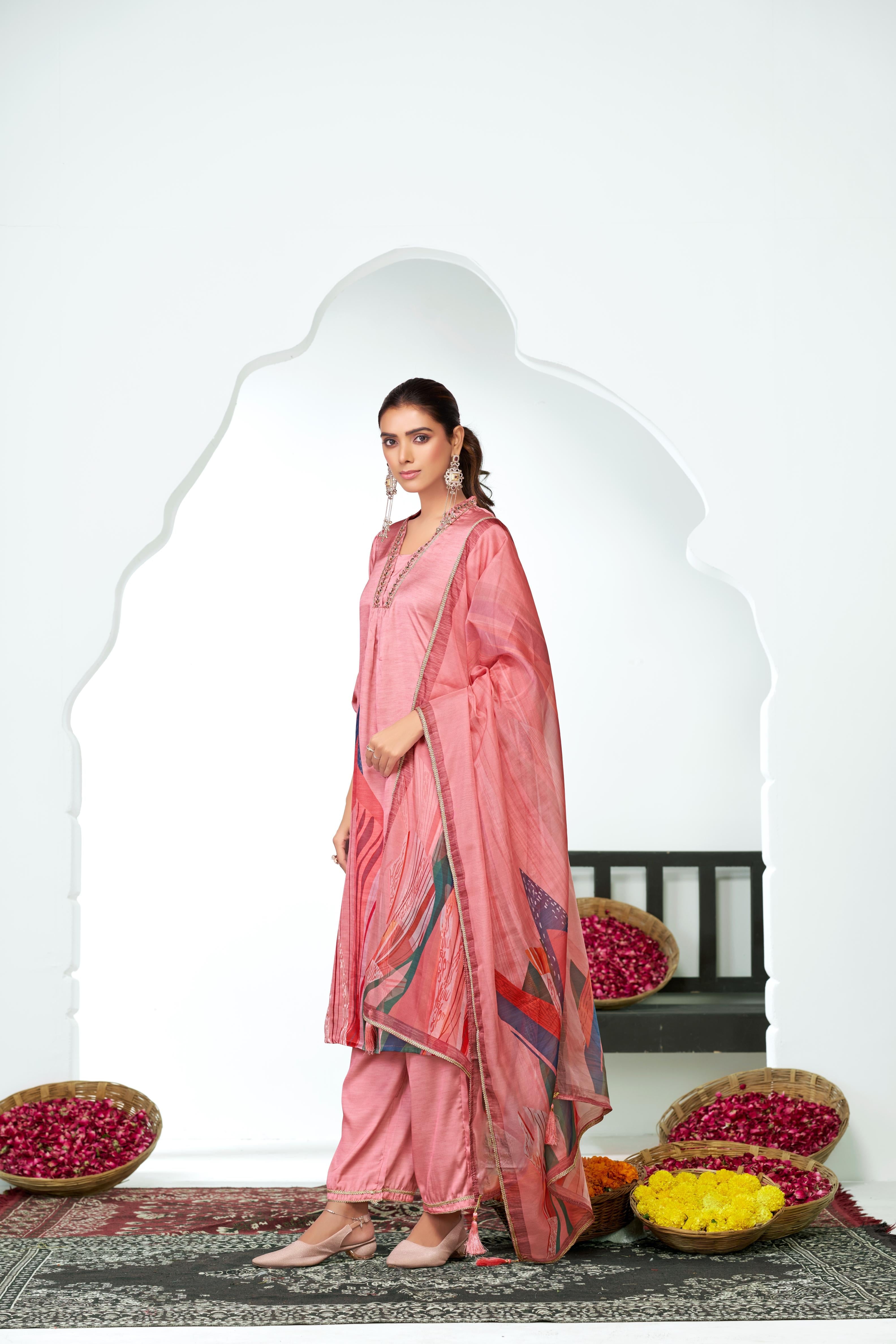 BulBul Shama Peach Silk Kurta Set with Dupatta