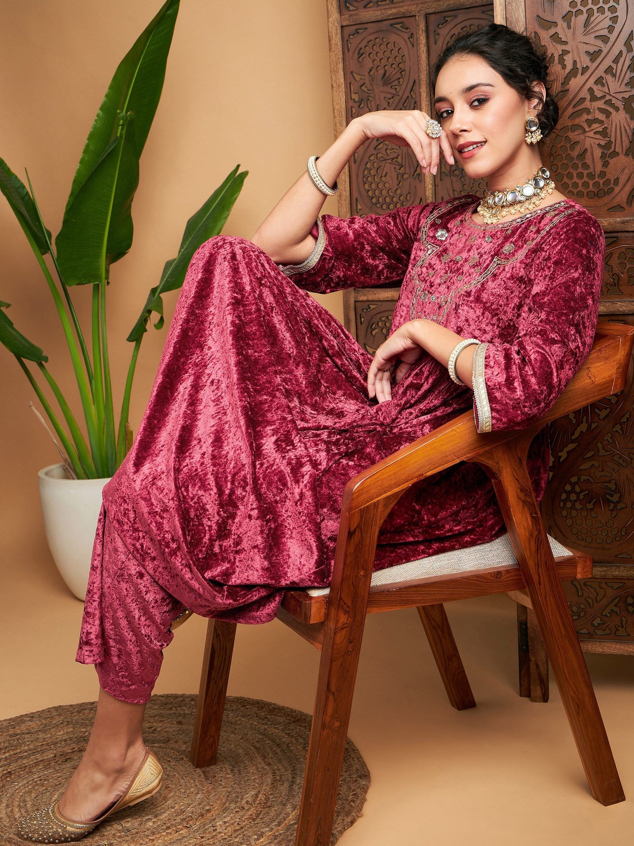 Buy Lyush Women Pink Velvet Straight Pants Online at Best