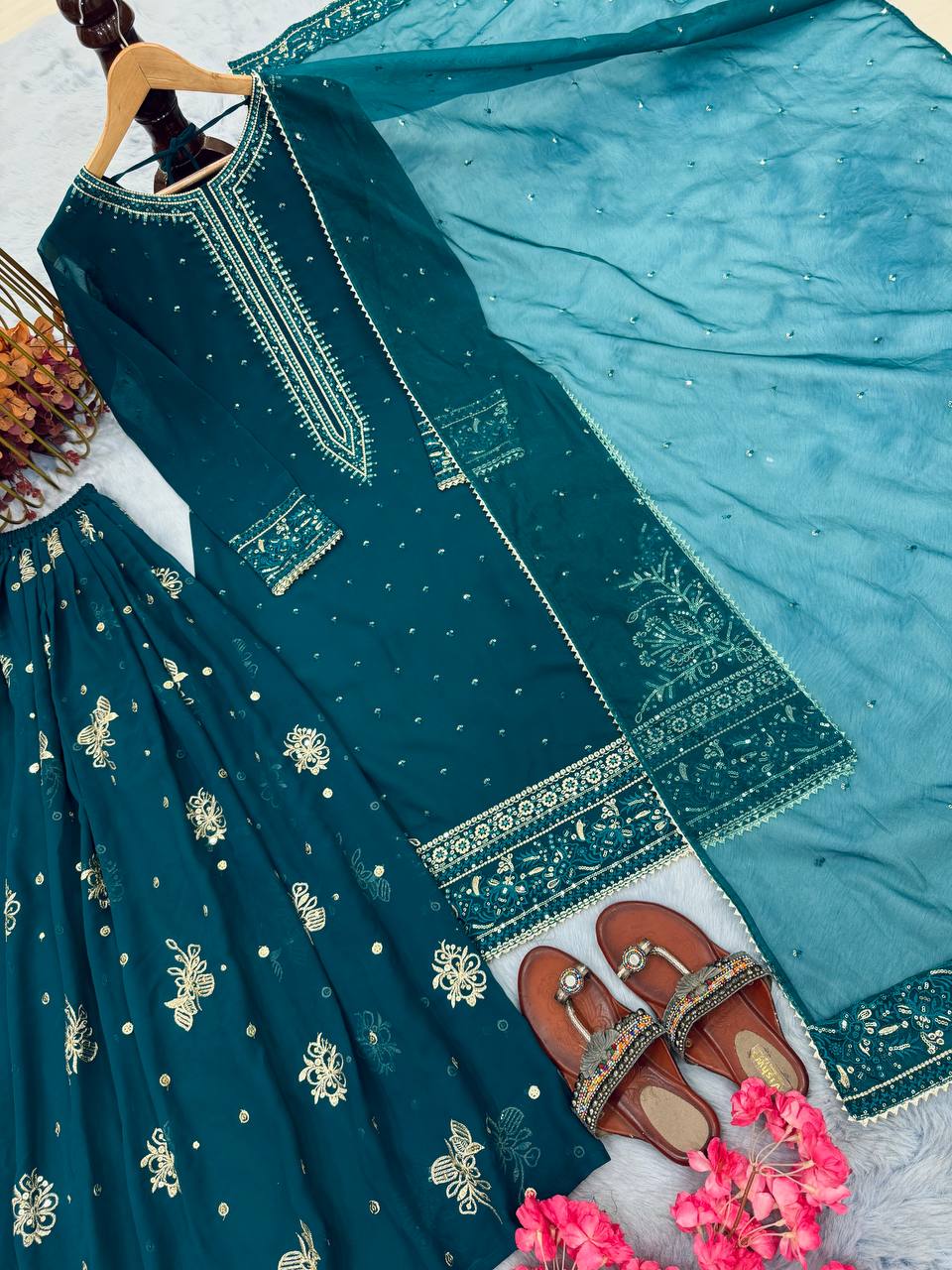 SIE Traditional Design Party Wear Heavy Faux Georgette Salwar Kameez