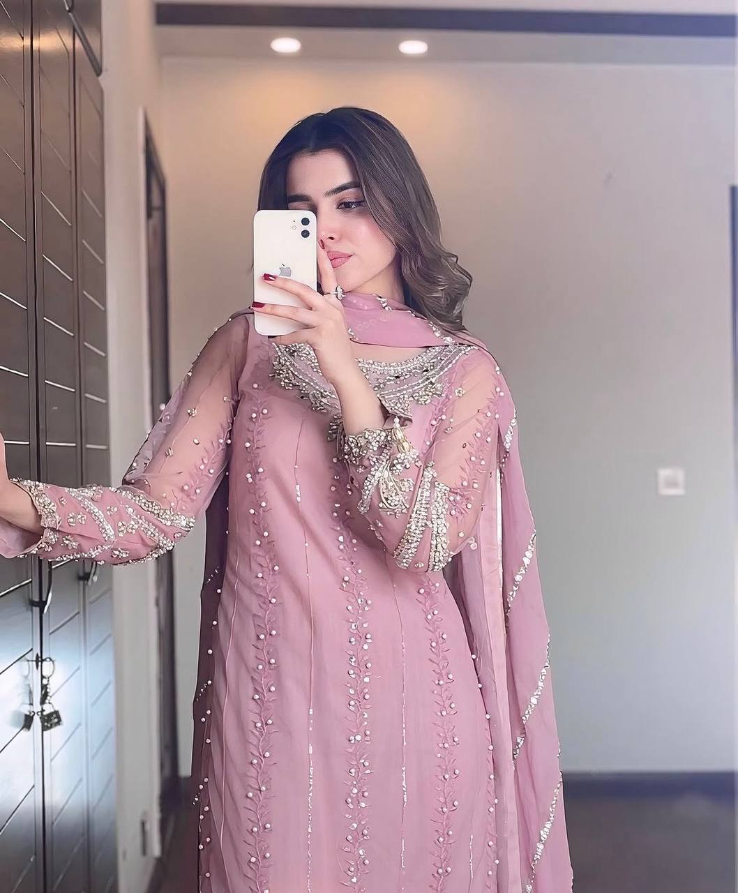 SIE Gorgeous Color Wedding Special Faux Georgette Salwar Suit
