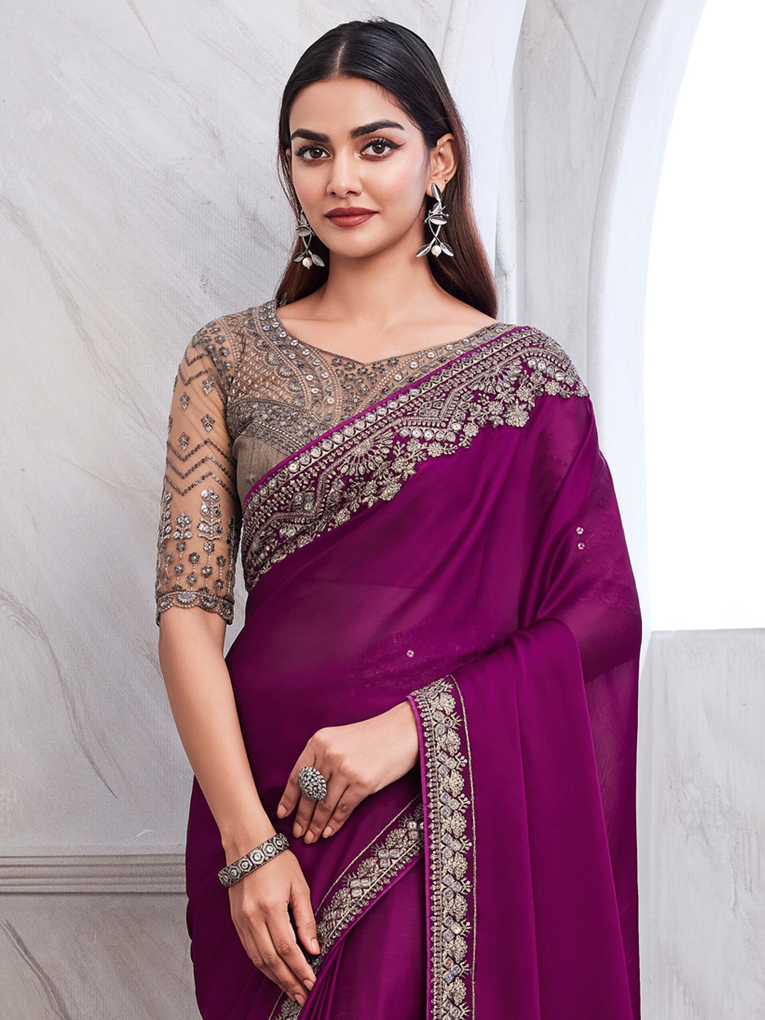 NOZ2TOZ Women's Satin Silk Magenta Embellished Designer Saree With Blouse Piece - Distacart