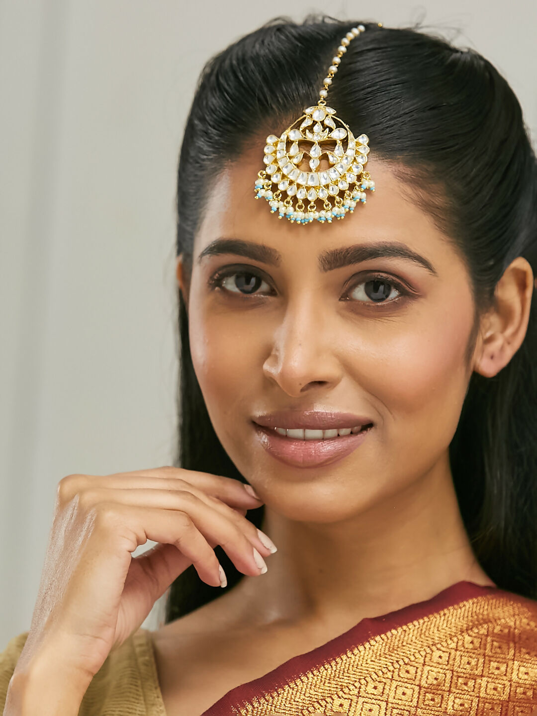 Nuyug 22k Gold Plated Crescent Maang Tikka