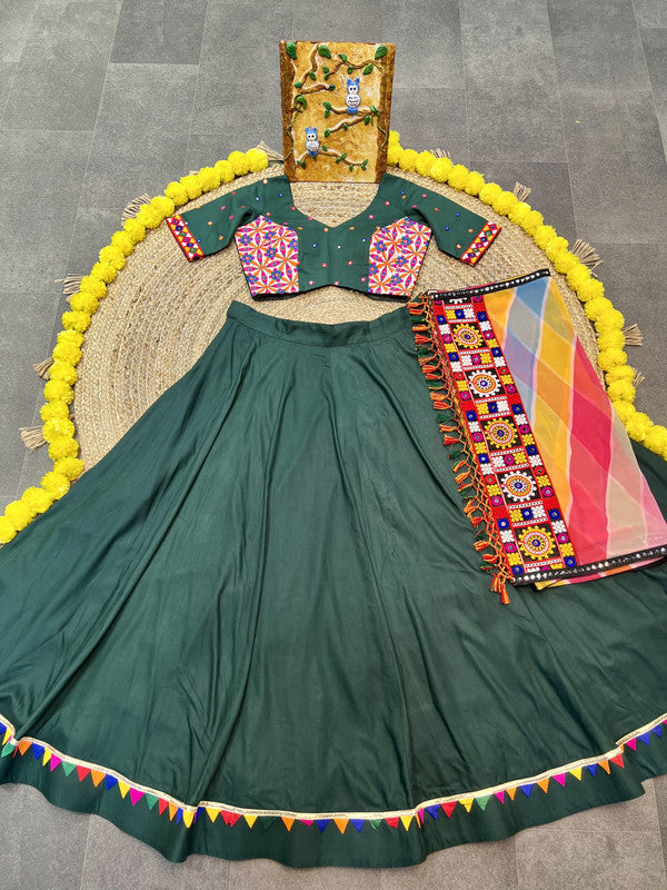 Malishka Rayon With Gamthi Work Navratri Special Lehenga Choli Set - Green - Distacart