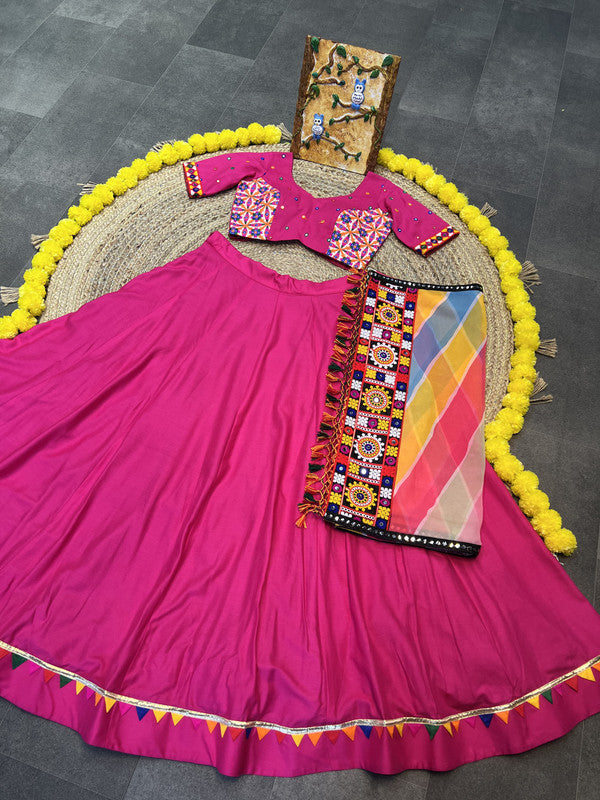 Malishka Rayon With Gamthi Work Navratri Special Lehenga Choli Set - Rani - Distacart