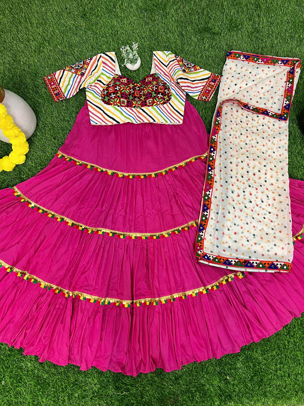 Malishka Rayon With Gamthi Work Navratri Special Lehenga Choli Set - Rani - Distacart