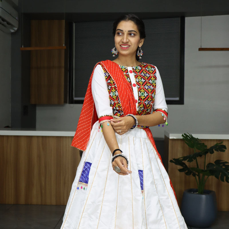 Malishka Pure Rayon Cotton With Gamthi Work Navratri Special Lehenga Choli Set - Red - Distacart