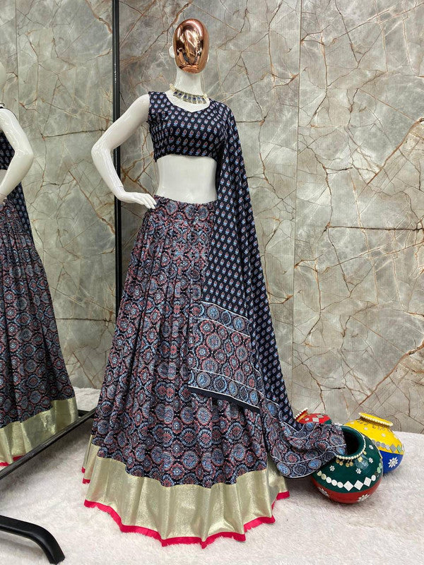 Malishka Maslin With Digital Print Lehenga Choli Set - Black - Distacart