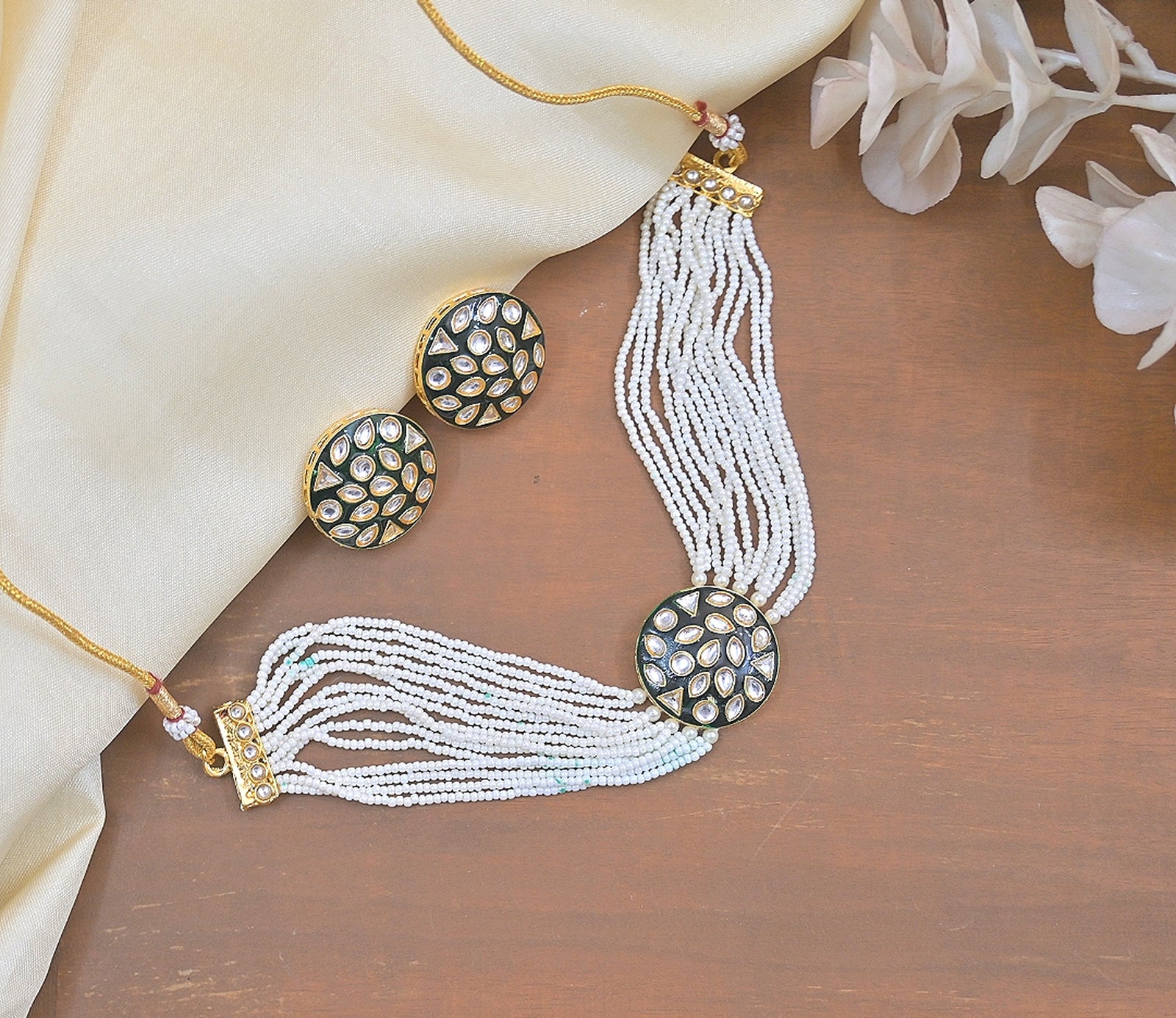 Jewel City Elegant Meenakari Pearl Choker Set - Handcrafted Kundan Necklace with Matching Studs