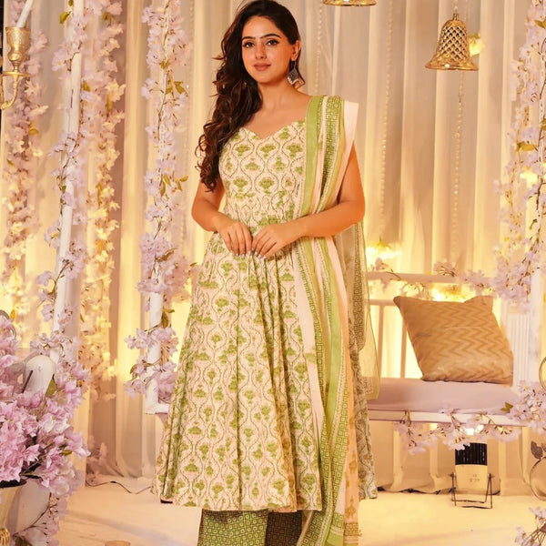 Sonakshi Women's Green Maslin Digital Print Full Round Flair Anarkali Gown Set With Dupatta - Distacart