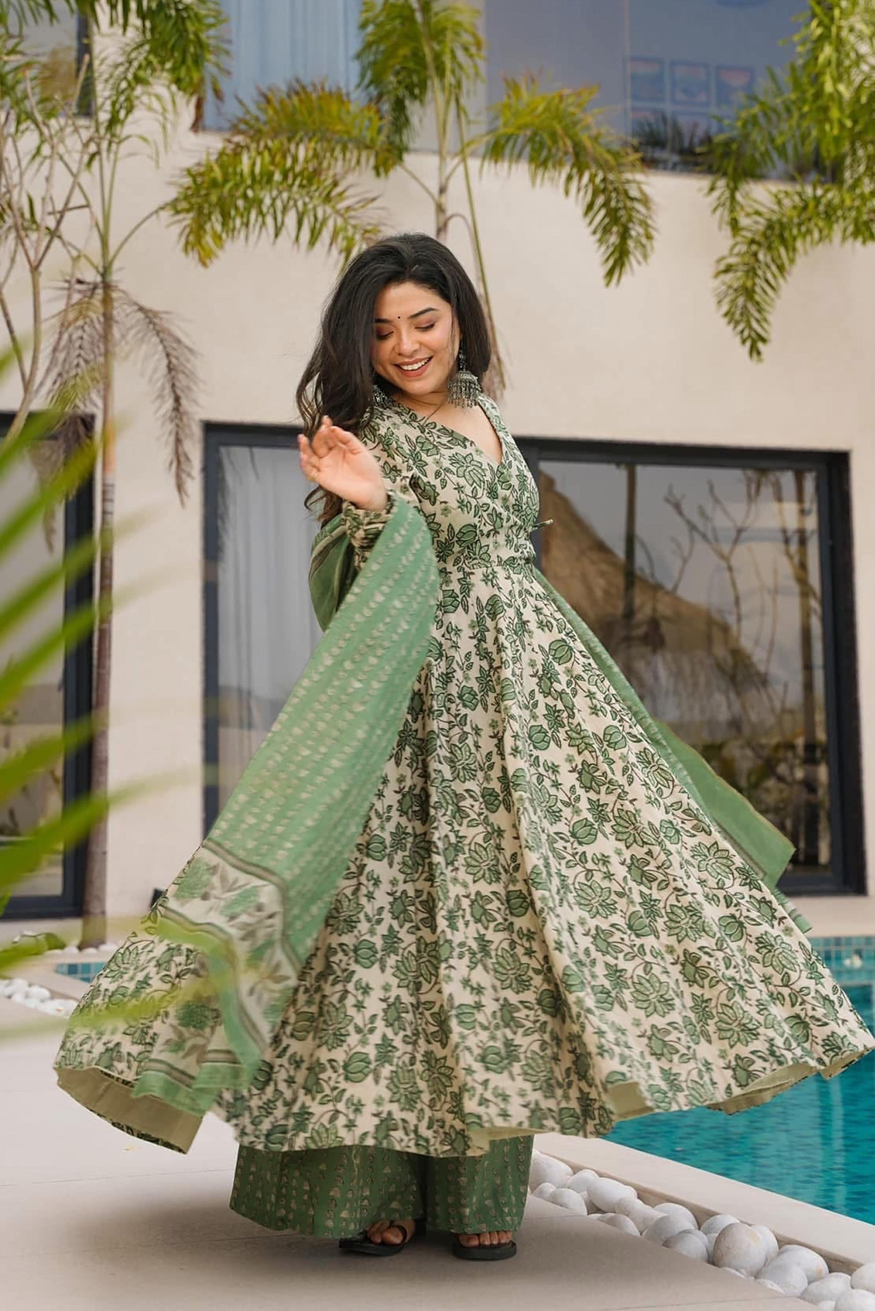 Sonakshi Women's Green Mal cottan Digital Print Full Round Flair Anarkali Gown Set With Dupatta - Distacart