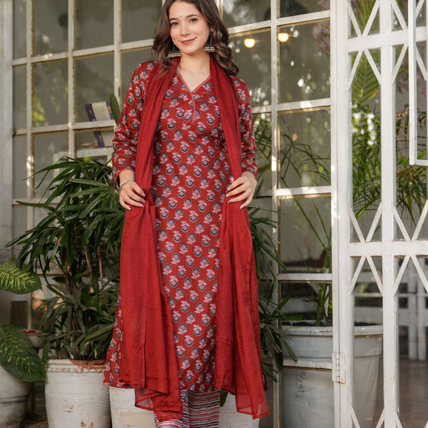 Sonakshi Women's Rust Pure Cotton Digital Print Kurta Set with Dupatta - Distacart
