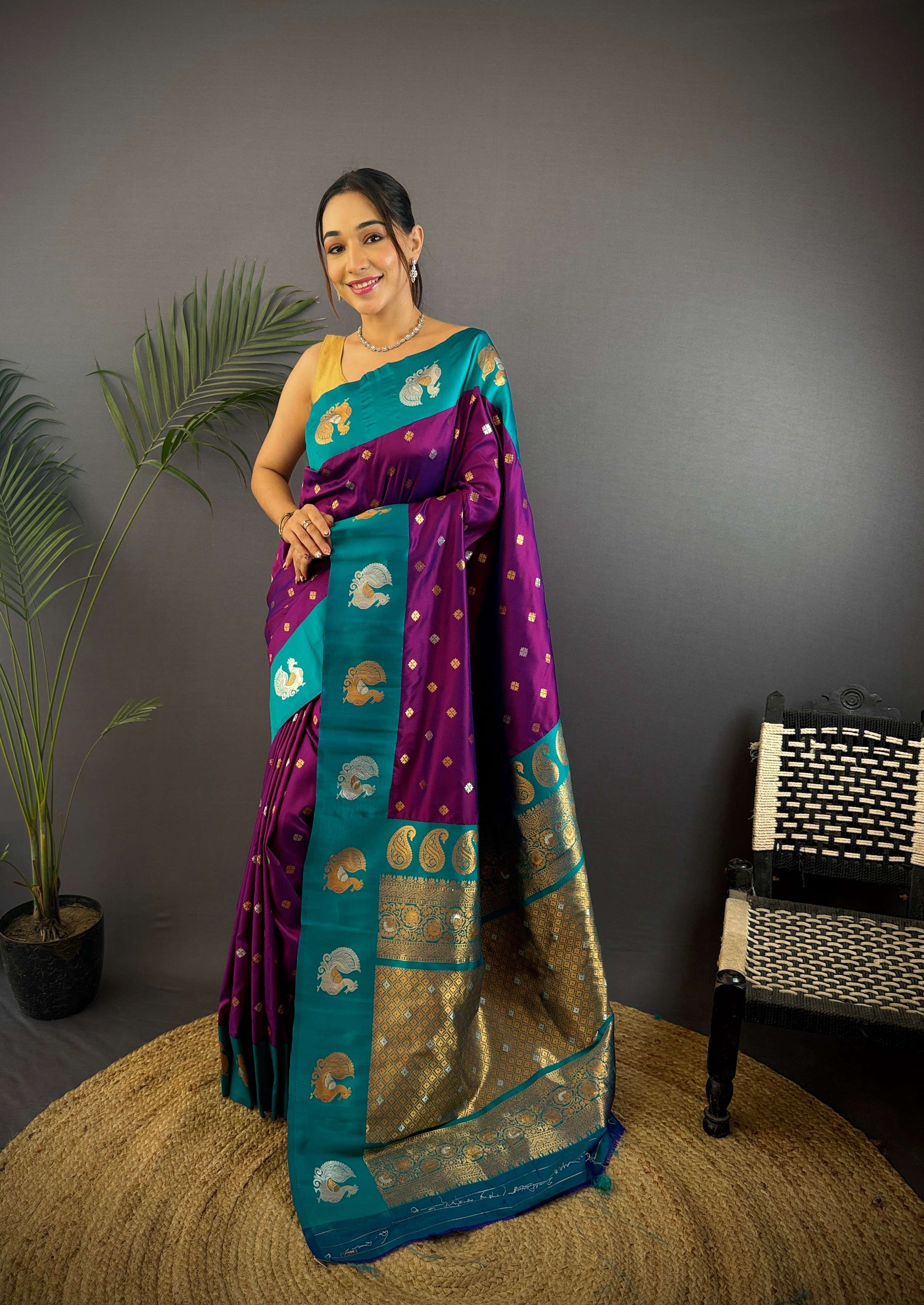 Sonakshi Women's Jamli Banarasi Silk Zari Weaving Saree with Blouse