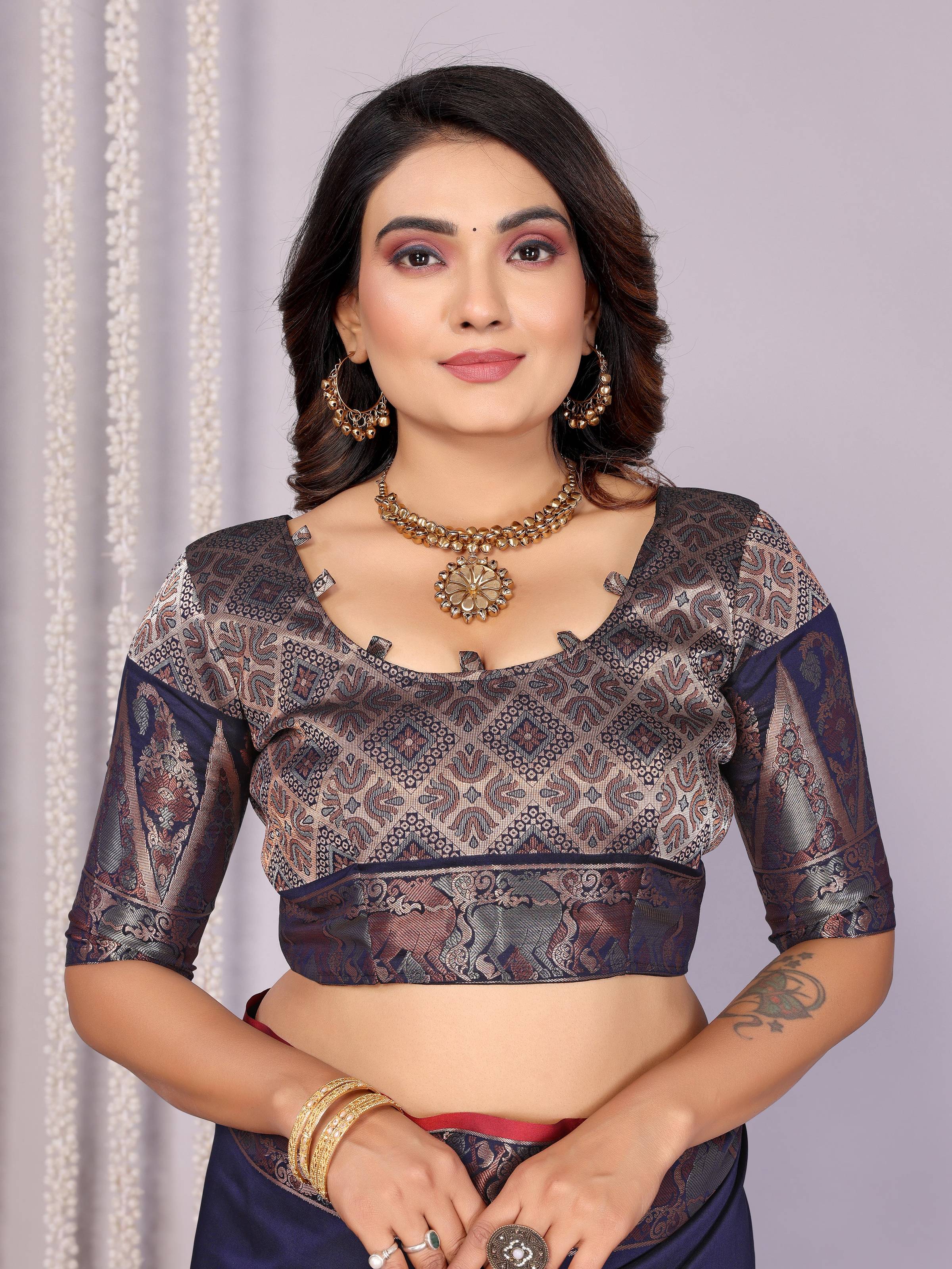 Sonakshi Women's Navy Blue Soft Silk Zari Weaving Saree with Blouse