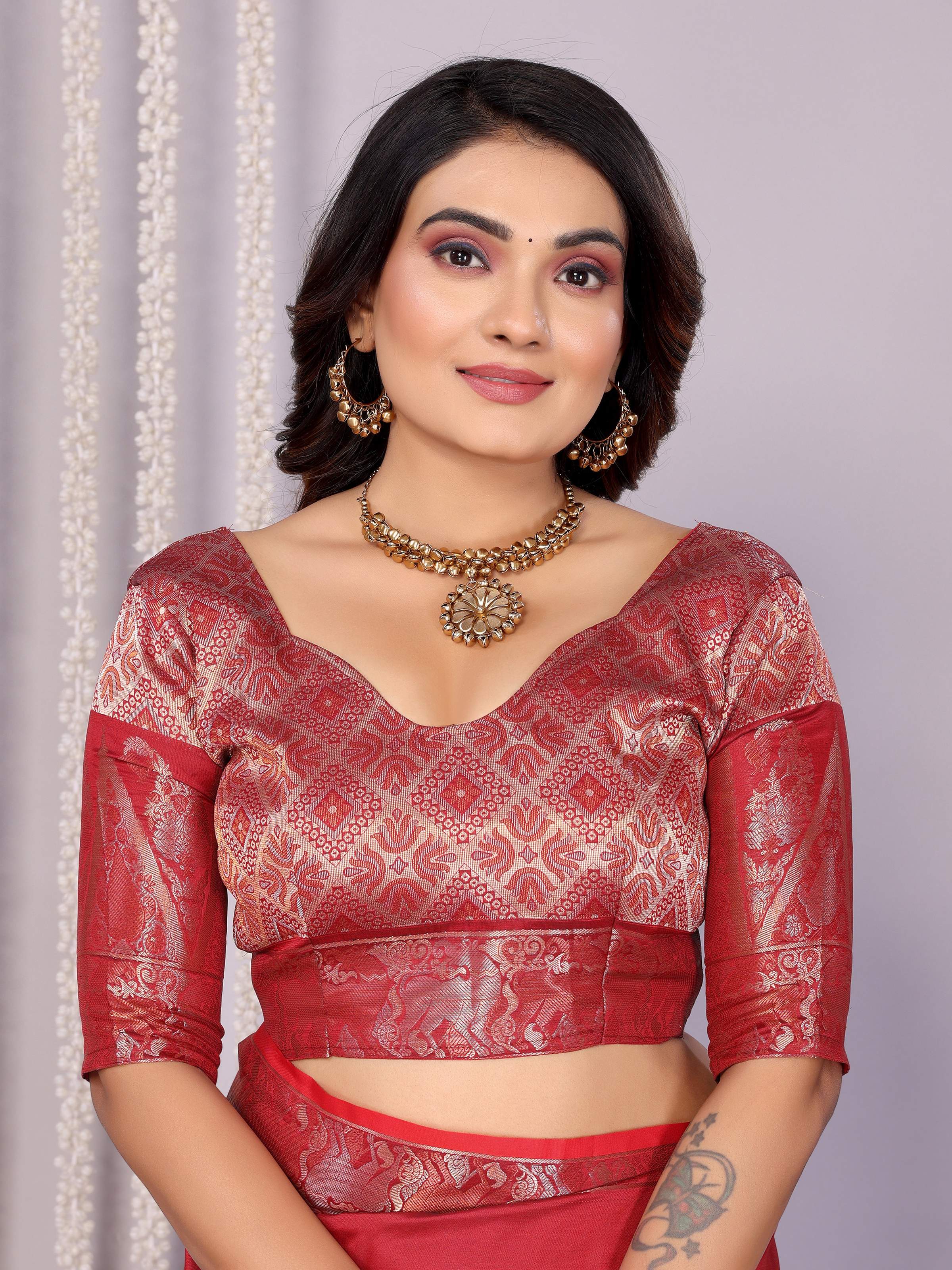 Sonakshi Women's Maroon Soft Silk Zari Weaving Saree with Blouse