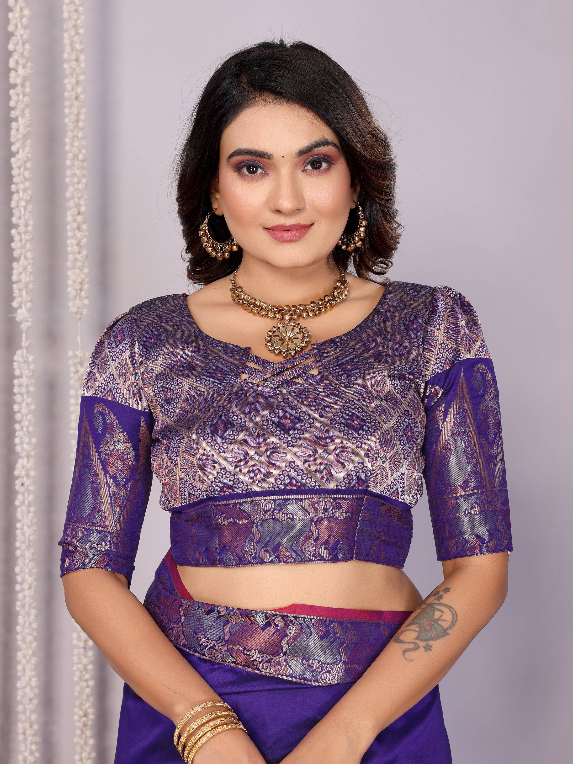 Sonakshi Women's Royal Blue Soft Silk Zari Weaving Saree with Blouse