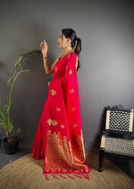 Thumbnail for Sonakshi Women'S Ranipink Pure Lichi Silk With Weaving Zari Traditional Saree With Blouse - Distacart