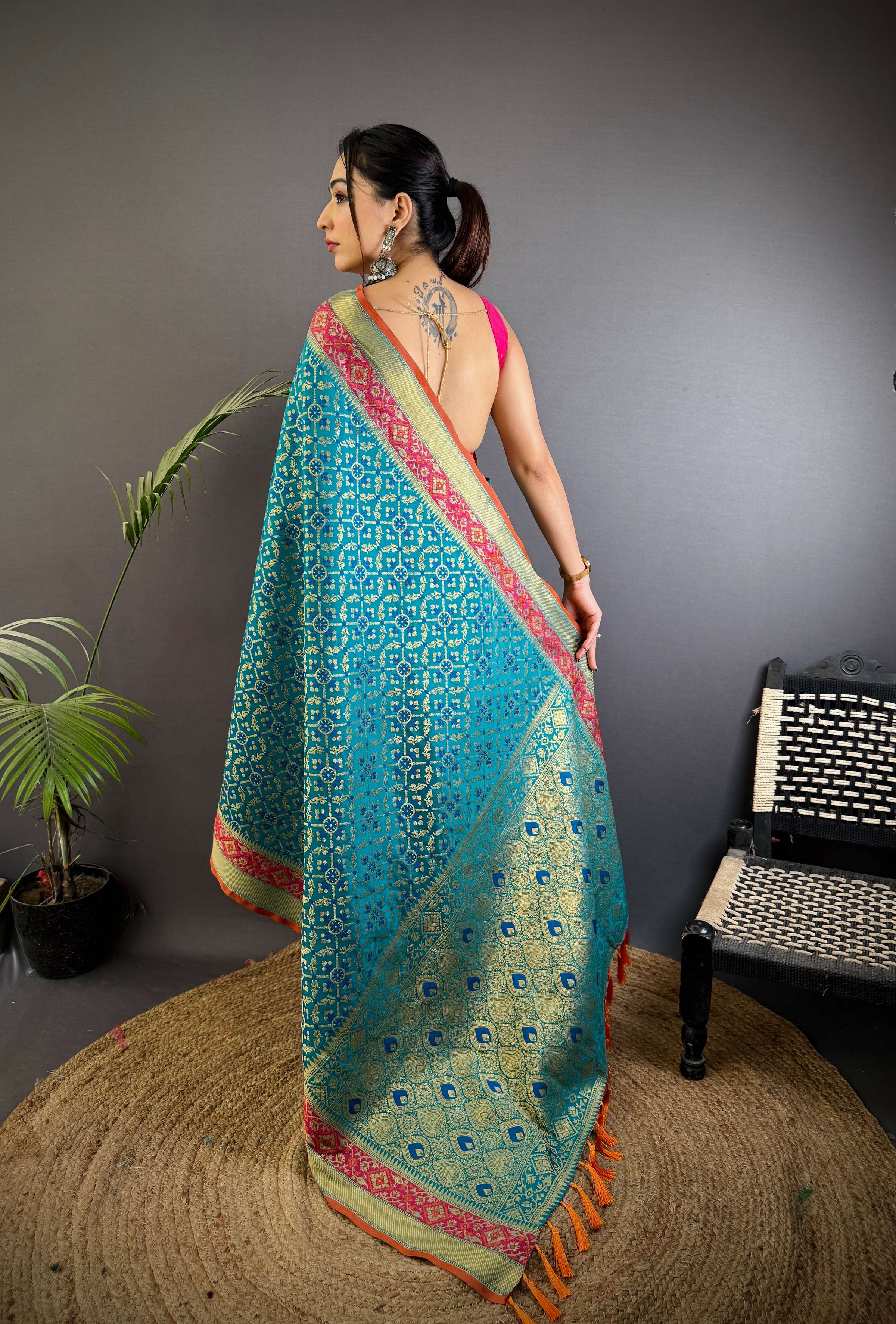 Sonakshi Women'S Teal Banarasi Soft Patola Silk With Meena & Zari Weaving Traditional Saree With Blouse - Distacart