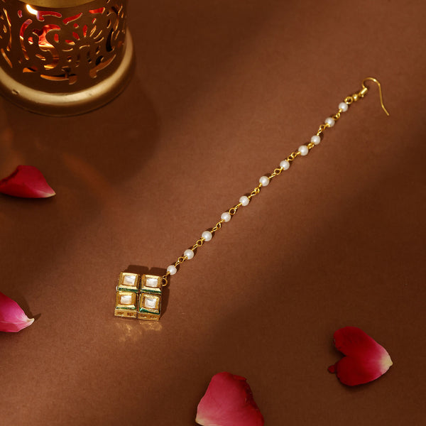 Ruby Raang Gold Square Kundan Maang Tikka