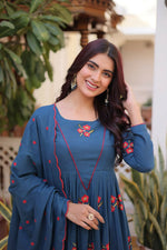 Thumbnail for Teeya Creation Womens New Trendy Simple Cotton With Embroidered Work Kurta Set - Dista