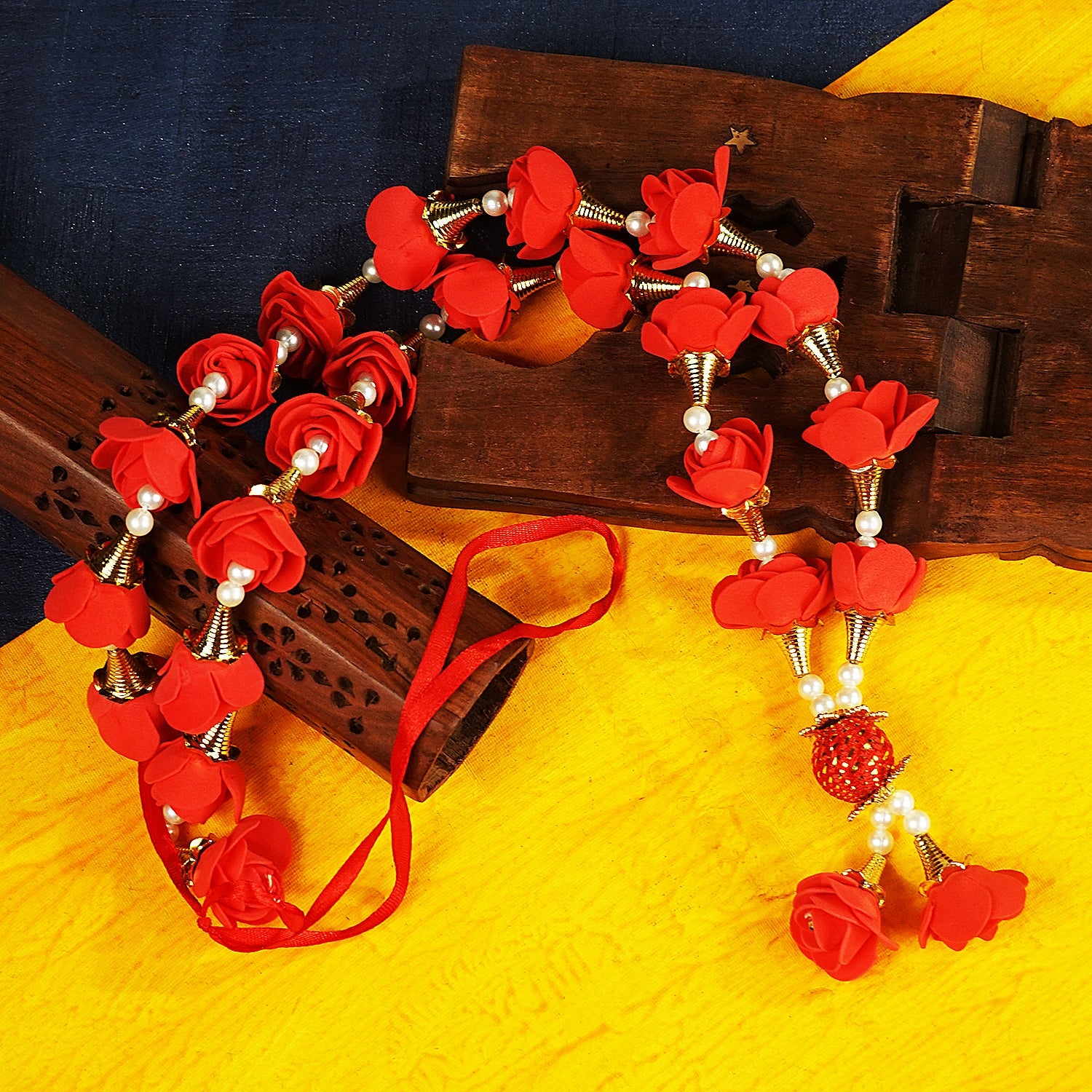 Sri Rudra Yellow Rose & Moti Mala (SR 0176) - Distacart