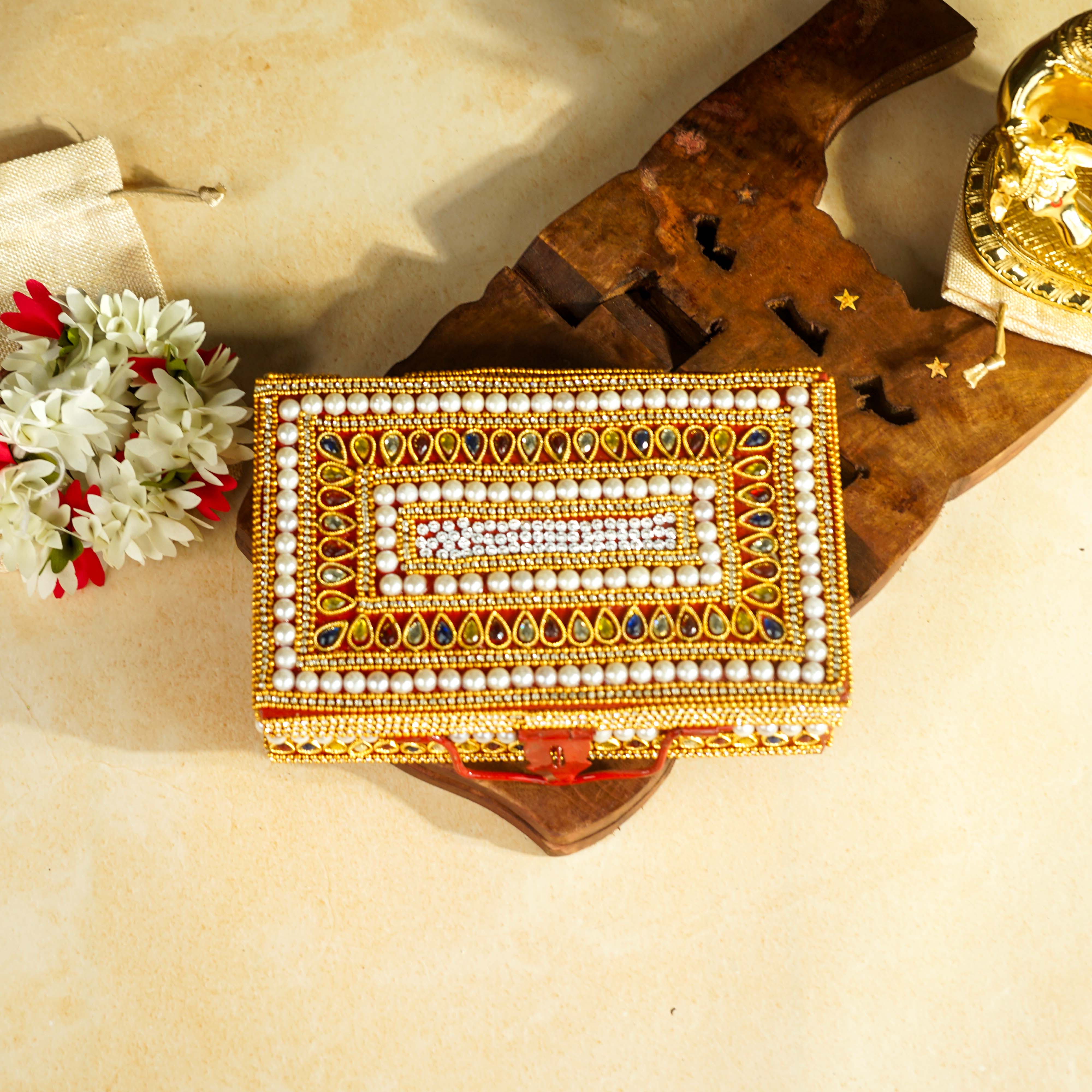 Sri Rudra Decorative Jewellery Box Mid (EAN 8906101494323) - Distacart