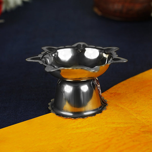 Sri Rudra Steel Diya Small (SR 01524) - Distacart