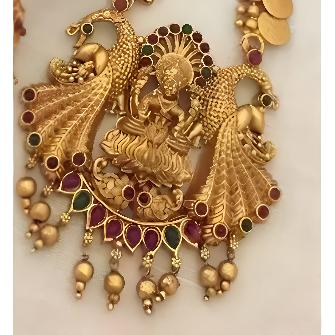 Jewel City Elegant Gold Jewelry Set: Necklace and Earrings with Pearls and Gemstones