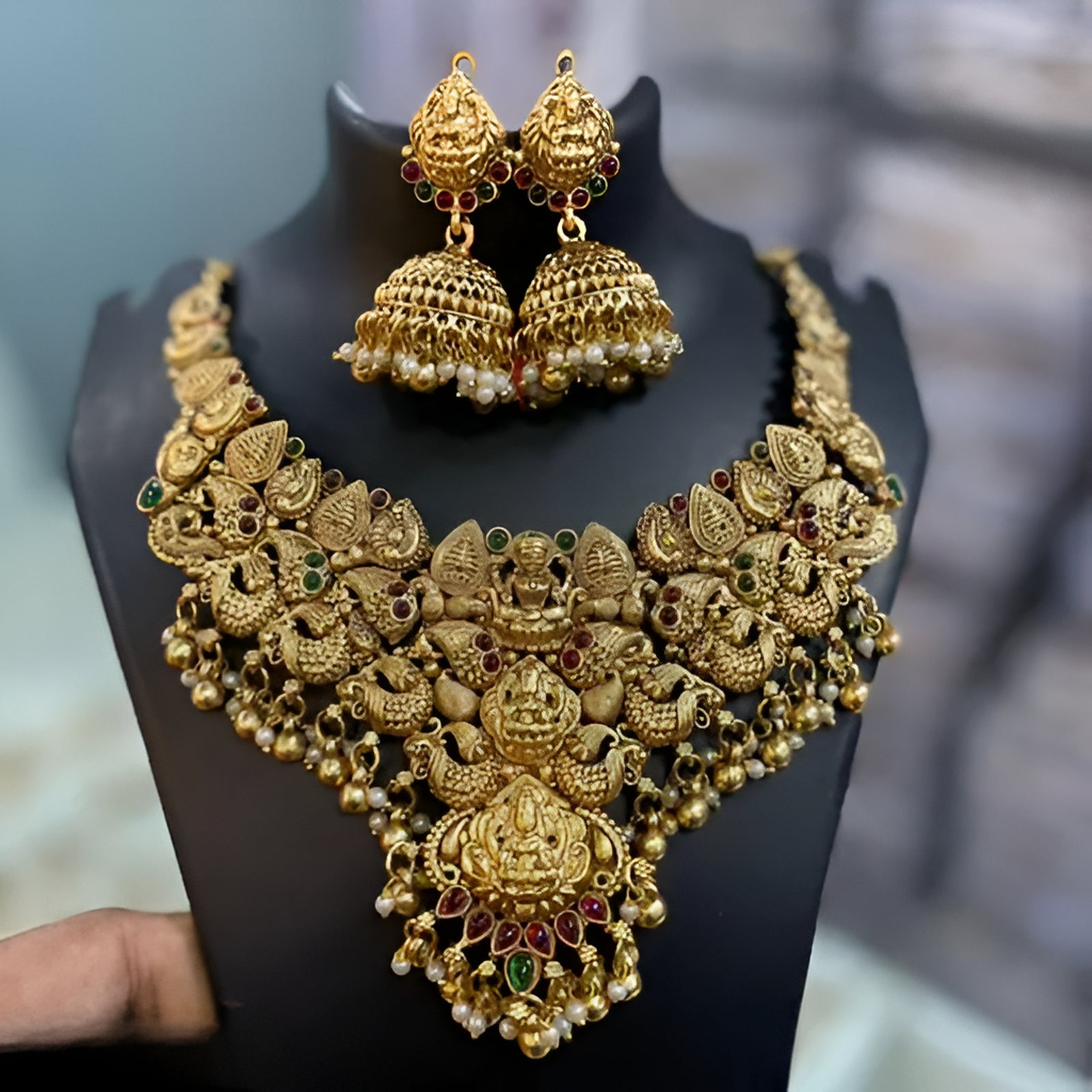 Jewel City Bridal Temple Jewelry Set – Gold-Plated Goddess Lakshmi Necklace with Jhumkas