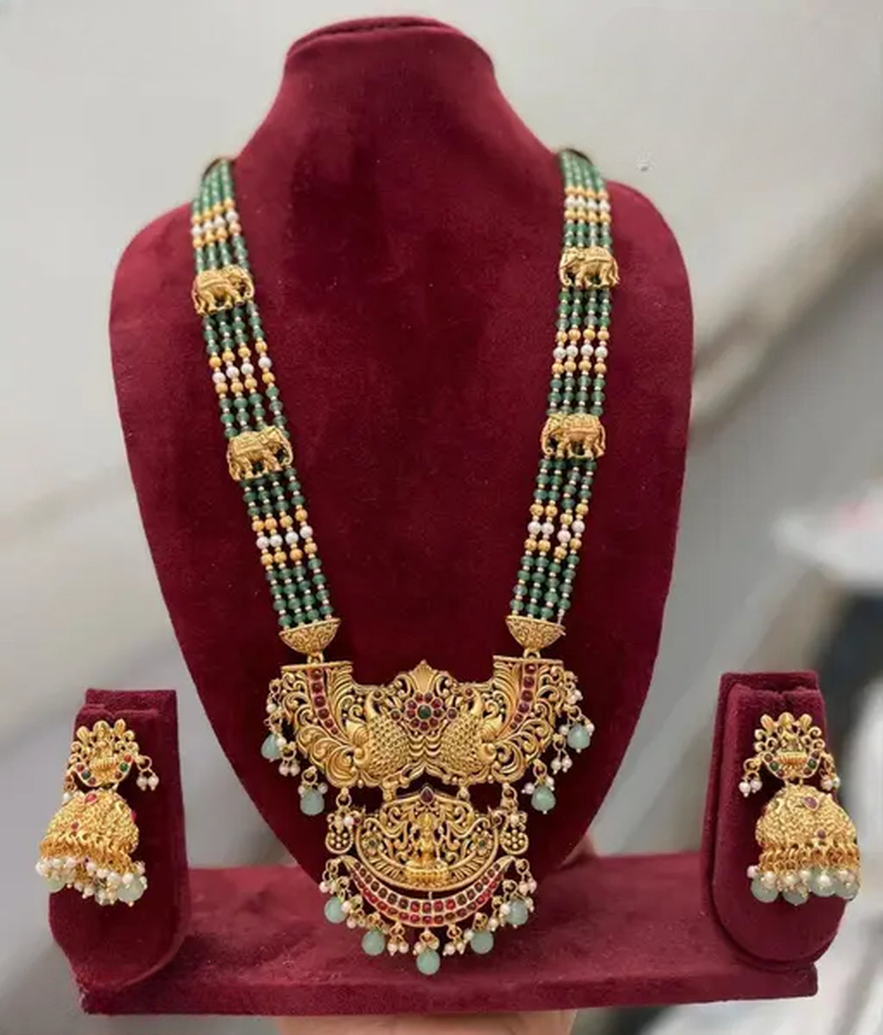 Jewel City Antique Temple Jewelry Gold-Plated Necklace Set with Lakshmi Pendant & Earrings Traditional South Indian Bridal Jewelry