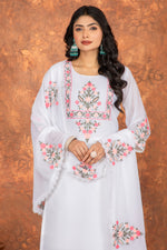 Thumbnail for Malishka Women's White Heavy Faux Georgette Embroidery Kurta Pant Set With Dupatta - Distacart