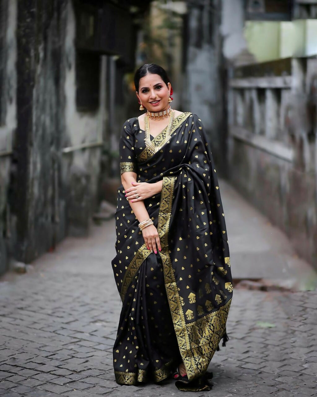 Preksha Creation Banarasi Soft Silk Women Black Saree - Distacart
