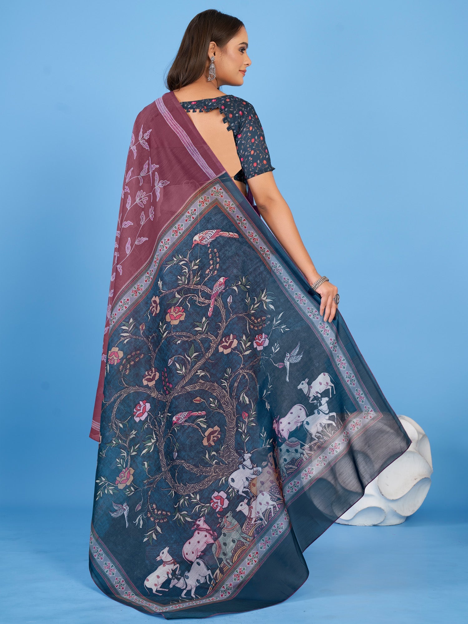 NOZ2TOZ Women's Linen Blend Burgundy Printed Designer Saree With Blouse Piece - Distacart