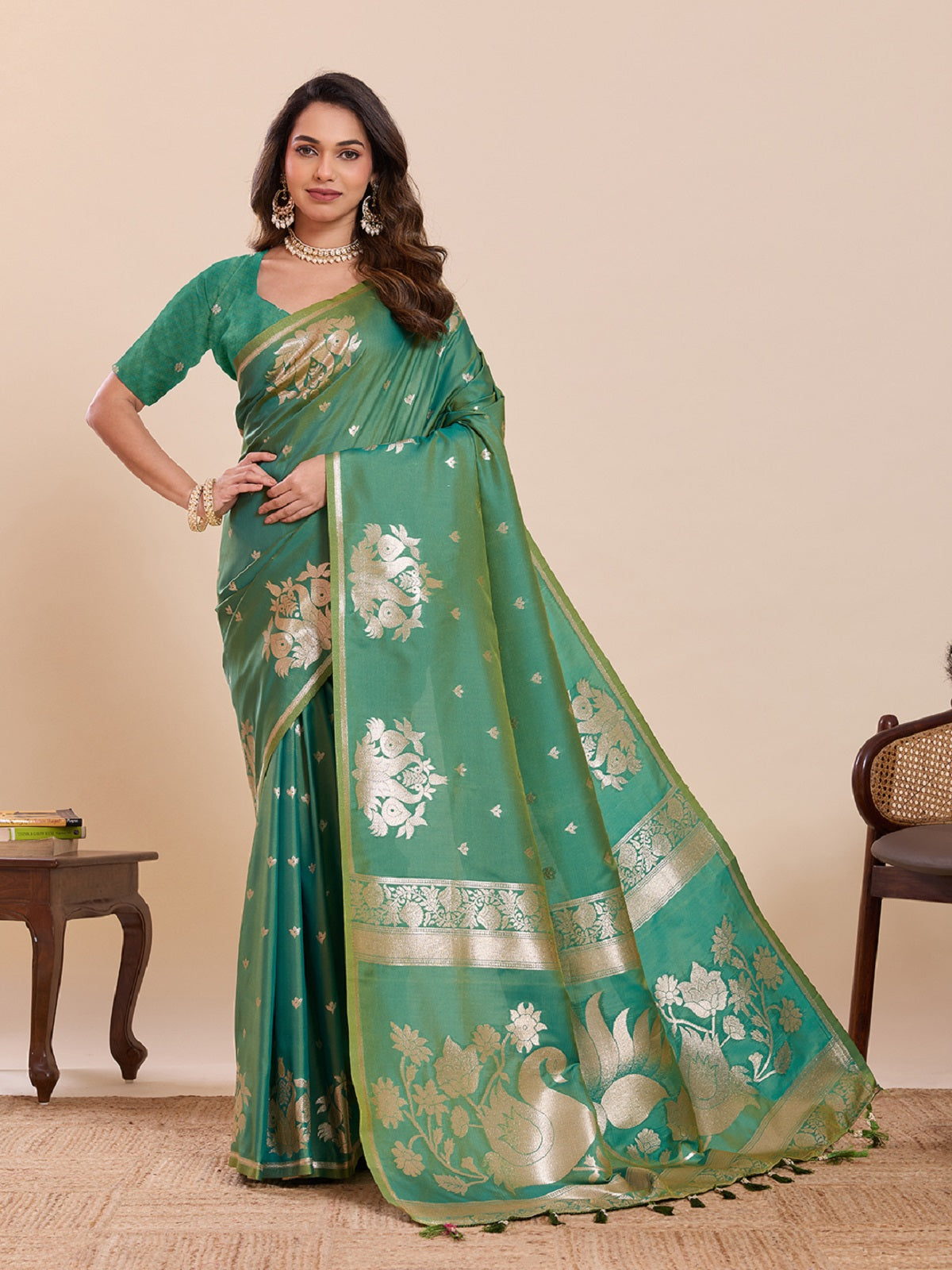 Dwija Fashion Green Wedding Wear Paithani Silk Jari Weaving On All Over Saree With Unstitched Blouse - Dista