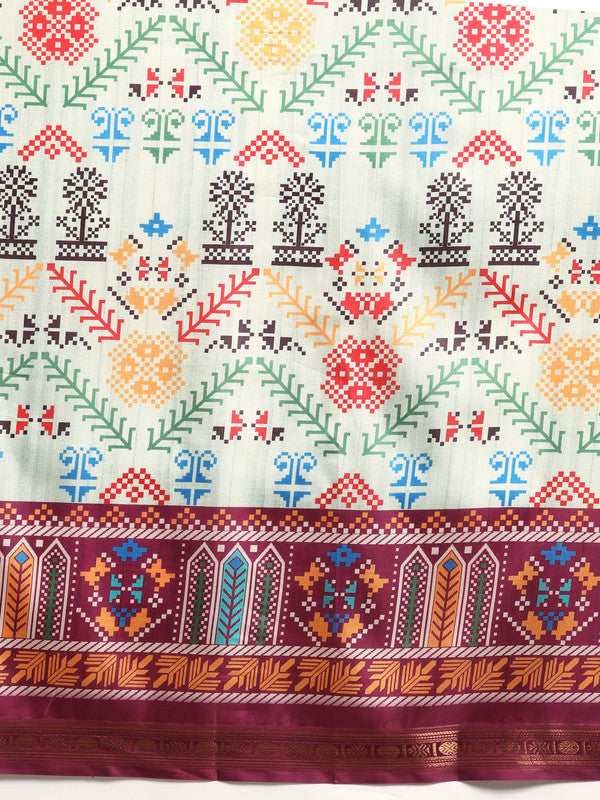 Green Silk Blend Digital Print Patola Saree with Unstitched Blouse - Hiral Fashion - Distacart