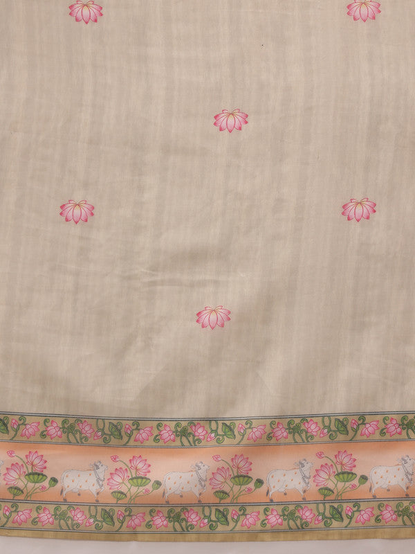 Green Cotton Blend Digital Print Animal Print Saree with Unstitched Blouse - Hiral Fashion - Distacart