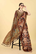 Thumbnail for Blue Cotton Blend Printed Kalamkari Saree with Unstitched Blouse - Hiral Fashion - Distacart