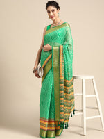 Thumbnail for Green Silk Cotton Printed Geomatric Saree with Unstitched Blouse - Hiral Fashion - Distacart