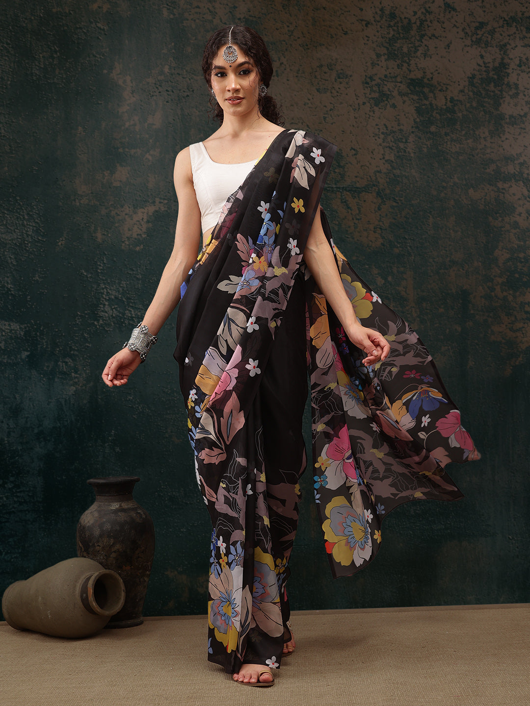 Black Polyester Digital Print Floral Saree with Unstitched Blouse - Hiral Fashion - Distacart
