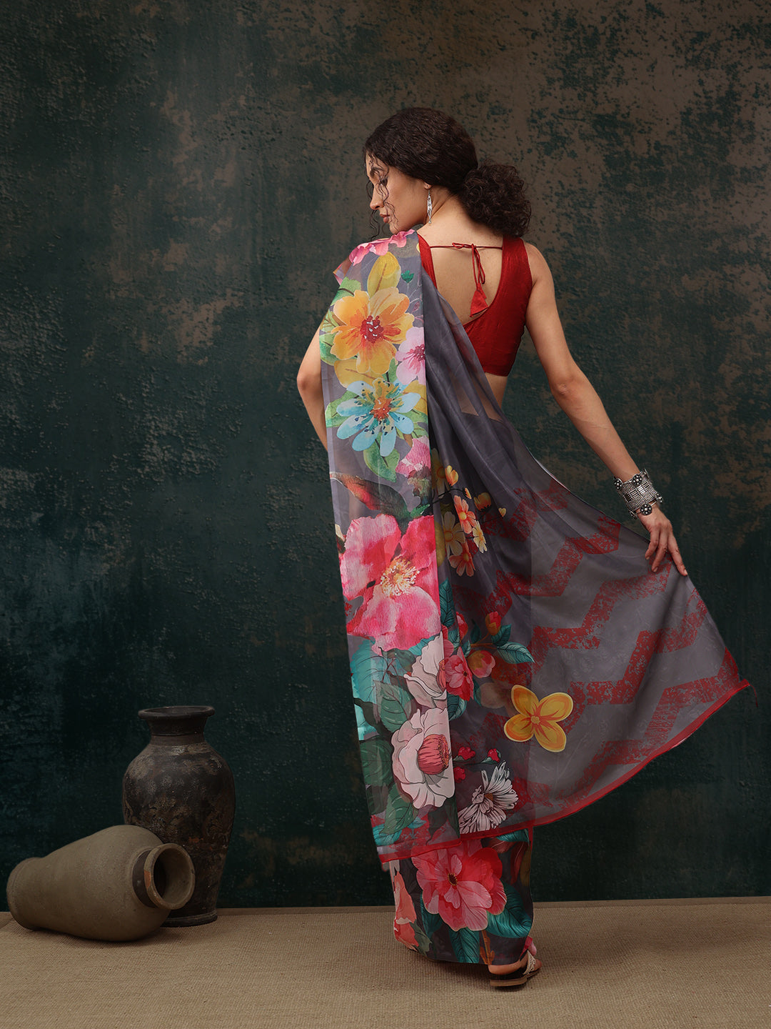 Gray Polyester Digital Print Floral Saree with Unstitched Blouse - Hiral Fashion - Distacart