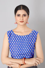 Thumbnail for Red Silk Blend Woven Zari Design Abstract Saree with Unstitched Blouse - Hiral Fashion - Distacart