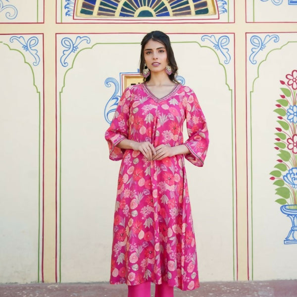 Vaasva Women Pink Muslin Pleated Kurta & Pant Clothing Set - Distacart