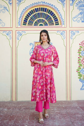 Vaasva Women Pink Muslin Pleated Kurta & Pant Clothing Set - Distacart