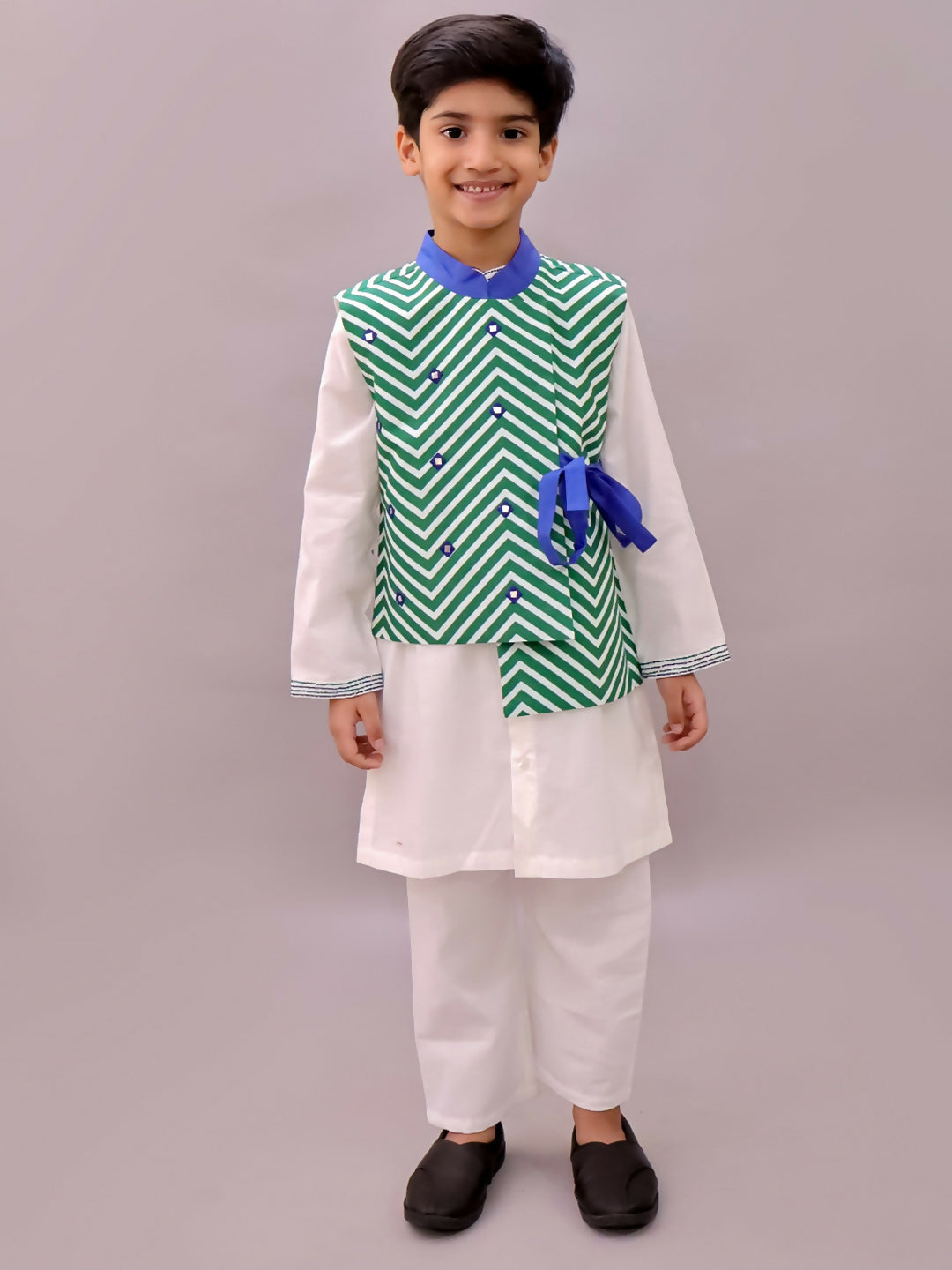 Lil Drama Shor-Gul White Kurta Pyjama with Green Jacket Set For Boys - Distacart