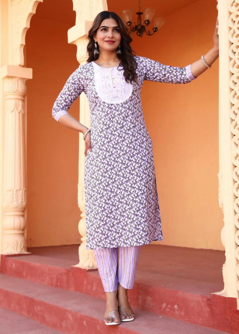 Alvano Printed Straight Kurti with Pant and Dupatta Set for Womens's and Girls Rayon - Distacart